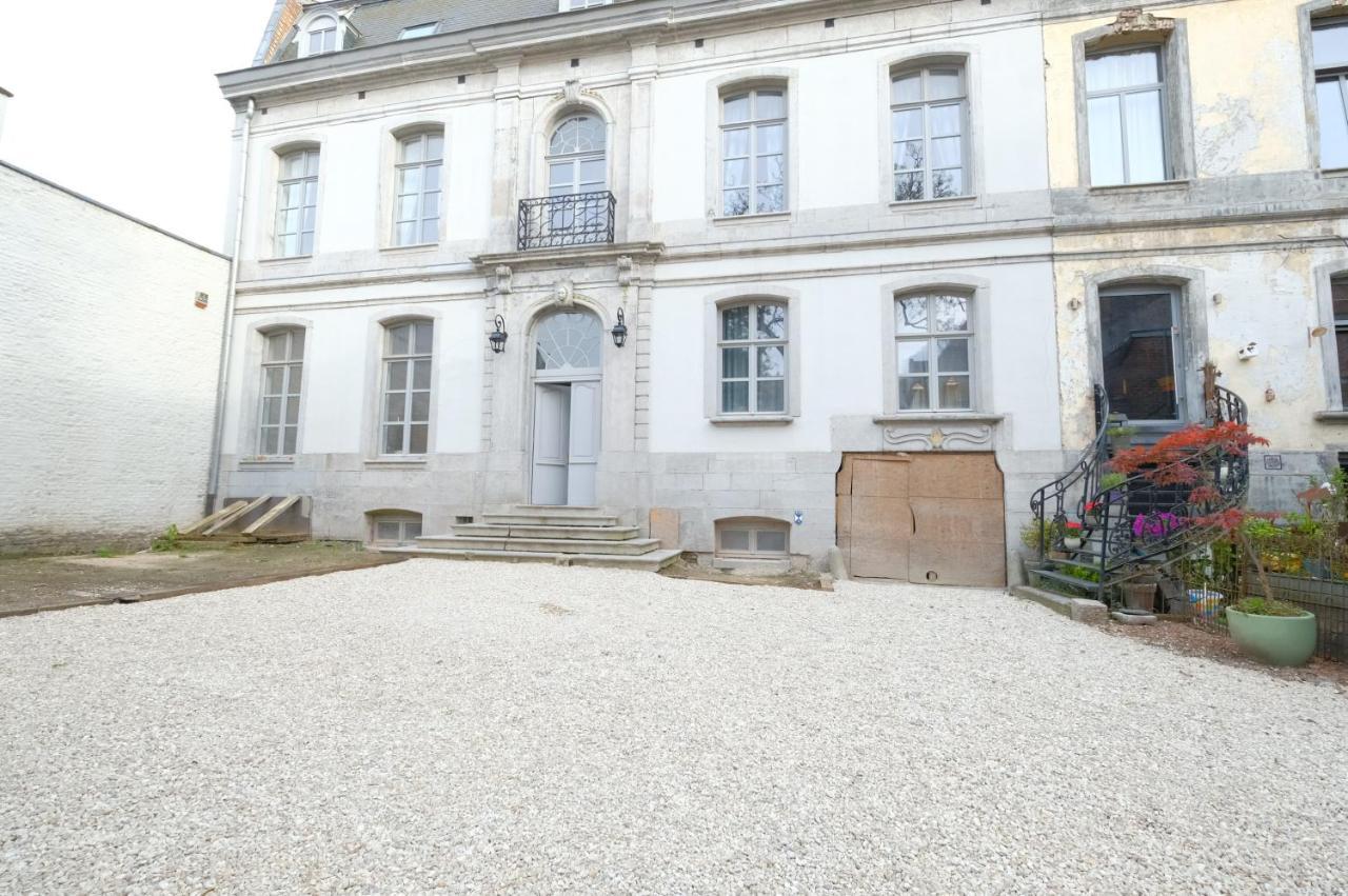 La Maison De La Duchesse De La Valliere - Chambre Rosaline - Parking Prive Gratuit モンス エクステリア 写真